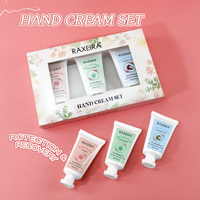 Crème hydratante et nourrissante anti-âge au beurre de karité, à l'aloe vera et au lait de coco, parfumée, à base de plantes naturelles, marque privée