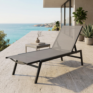 Chaise longue d'extérieur réglable avec structure en acier thermolaqué, chaise longue inclinable en maille pour le bord de la piscine, la cour, le parc - Product Image 6