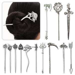 Pasador de Pelo Metálico con Runas Vikingas, Acabado Plateado Antiguo, Accesorio para Peinado de Moño, Accesorio Nórdico Unisex, Regalo - Product Image 1