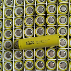แบตเตอรี่ Pin Pil 80 กรัม M50 NCR21700 INR21700 3.7 โวลต์ ลิเธียมไอออนแบบชาร์จได้ 21700 5000mAh Newhop 500 รอบการใช้งาน 12 เดือน แคโทด LiCoO2 - Product Image 3