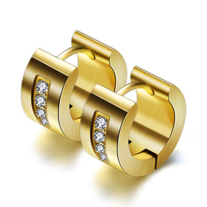Boucles d'oreilles Huggie 7MM semi-circulaires creuses en acier inoxydable incrustées de zircon à une rangée pour femme, usage quotidien, or rose et or - Product Image 5