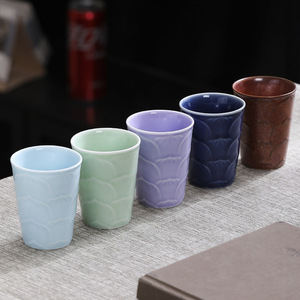 Tasse à thé en céramique à motif de pétales de lotus, glaçure colorée, faite à la main, mug en porcelaine chinoise en relief, ensemble cadeau - Product Image 4