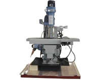 Machine de fraisage verticale CNC à 3 axes de haute précision XK7132 BT40 pour moules et pièces métalliques