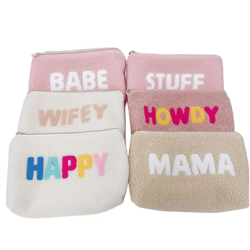 New Lovely Teddy Velvet ricamo ciniglia patch lettera borsa per il trucco per le donne Mama Stuff peluche Storage Toiletry Cosmetic Bag