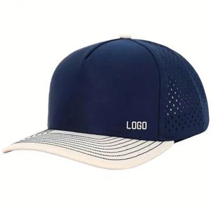 Casquette de baseball 5 panneaux personnalisée avec logo, en polyester imperméable, visière incurvée, trous découpés au laser, pour le sport et l'extérieur - Product Image 3
