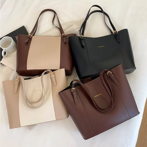 Sac fourre-tout patchwork grande capacité 2026 KH avec bretelles réglables, sac à bandoulière minimaliste en cuir PU pour femme - Product Image 1