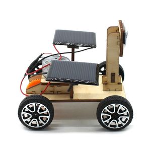 Kit de voiture solaire en bois OKYN-G5428-18 avec deux panneaux solaires pour les adolescents, passe-temps et démonstration d'énergie renouvelable - Product Image 3