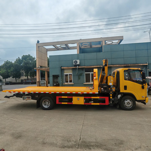 Camion de <span class=keywords><strong>remorquage</strong></span> Qingling ISUZU avec grue à flèche pliable 5T, plateau de dépannage avec bras de levage arrière, diesel, 6 roues - Product Image 3