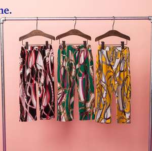 Productos Más Vendidos del Mundo: Perchero de Metal con Gancho para Pantalones - Product Image 1