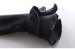 Vêtements pour enfants en gros de Turquie : Robes de printemps chinoises en polyester et élasthanne, T-shirts à manches longues pour les fêtes en Corée du Sud - Product Image 3