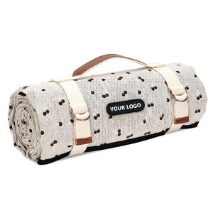 Manta de picnic impermeable de diseño personalizado a buen precio, alfombrilla de playa plegable portátil para actividades al aire libre - Product Image 1