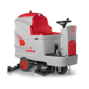 Comac Innova 85 B Ride On Floor Scrubber Electric 110L Tank 6000 Sqm Hr Efficiency Italy Made - Product Image 3