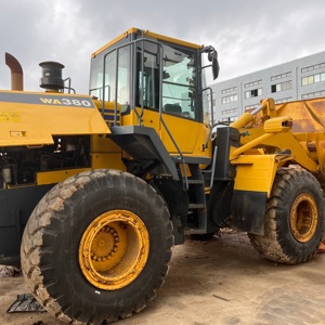 Chargeuse compacte d'occasion Komatsu WA380-6 du Japon, diesel, 0-2000 heures, 3800 kg, inspection vidéo du moteur et rapport fourni - Product Image 3