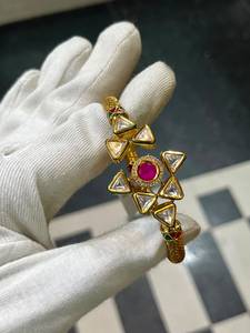 Bracelet Kundan Meenakari de créateur, plaqué or, bijoux ethniques indiens Kada faits à la main, pour mariages et fêtes, vente en gros - Product Image 5