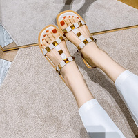 Sandales d'été décontractées pour femmes 2026 – Chaussons plats à rivets tendance pour le bureau et la marche