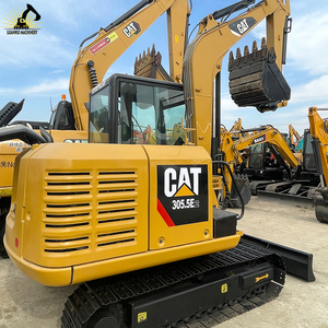 Mini pelleteuse conviviale Caterpillar Commandes intuitives et faible émission sonore Cat305.5 Excavatrice d'occasion pour les environnements urbains - Product Image 2