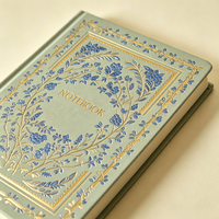 Carnet A5 personnalisé à couverture rigide avec motif floral bleu, idéal comme cadeau