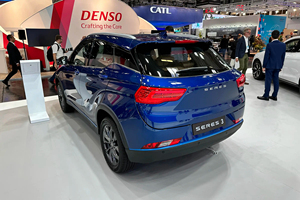 Voitures <span class=keywords><strong>électrique</strong></span>s <span class=keywords><strong>Seres</strong></span> <span class=keywords><strong>3</strong></span> à conduite à droite homologuées CEE, Aito pour Huawei, SUV de luxe à batterie, 5 portes, 5 places, haute vitesse, 4x4, voitures <span class=keywords><strong>électrique</strong></span>s économiques - Product Image 5