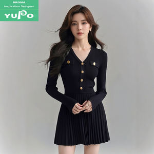 เดรสสั้นเข้ารูปคอวีแขนยาวสไตล์เฮปเบิร์นฝรั่งเศสสีดำ - Product Image 1