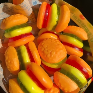 Bonnes affaires : Mini bonbons gélifiés en forme de hamburger, style hamburger, doux, pour fêtes, vente en gros, brochettes de bonbons gélifiés amusantes - Product Image 3