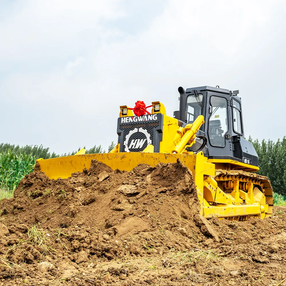 Engins de terrassement bulldozer d'exploitation forestière 180 ch bulldozer 8 tonnes bulldozer en vente en garmany