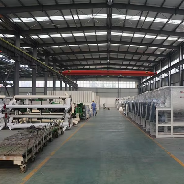 Global Steel Structure Industry Mid-2026 Report: Market Surges Past $131 Billion Amid Green Revolution and Middle East Infrastructure Boom Pre-Engineered Steel Frame Workshop - Large clear span industrial building