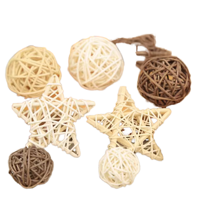 Ornements de Noël en rotin faits à la main, décorations de fêtes personnalisées pour les marques de détail et les collections saisonnières Vietnam - Product Image 1