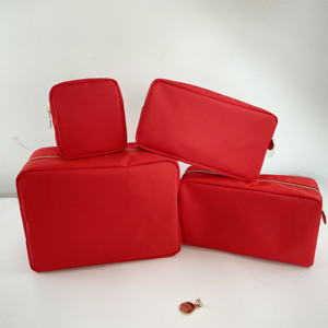 Bolsa pequeña de cosméticos para viaje, toallero de nailon resistente al agua, bordado, logo, disponible en tallas S, M, <span class=keywords><strong>L</strong></span> y XL, Color Rojo - Product Image 3