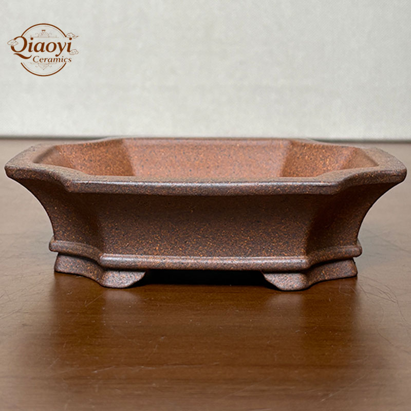 clay pots and models for kiln