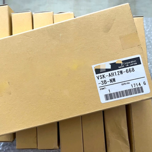 ใหม่แกะกล่อง พร้อมใช้งาน VSK-AH12W-668-3B-NW ตัวควบคุม PLC อุตสาหกรรมคลังสินค้า Vsk-ah12w-668-3b-nw Plc ของแท้ใหม่แกะกล่อง - Product Image 1