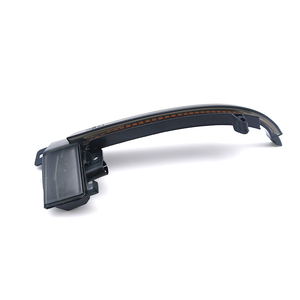 ไฟเลี้ยวกระจกมองข้างแบบไดนามิก ADT พร้อมไฟเลี้ยวแบบเรียงลำดับ - Product Image 2