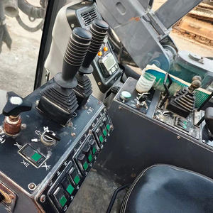 La piattaforma di perforazione per esplosioni di roccia Atlas ROC D45 ha utilizzato un impianto di perforazione per miniere cingolate per scavare buche profonde - Product Image 3