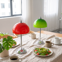 Lámpara de Mesa LED Vintage Bauhaus con Pantalla de Vidrio en Forma de Hongo, Base de Metal Cromado, Inalámbrica y Recargable, para Mesita de Noche, Sala de Estar