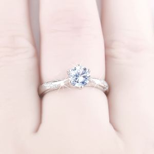 Bague de mariage plaquée argent pour femme, bague de fiançailles avec diamant imitation moissanite, bague en zircon - Product Image 4