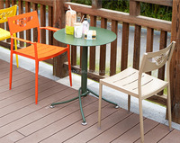 Mobilier moderne pour boutique de restaurants table et chaises d'extérieur bon marché en métal tables de chaises de cybercafé d'intérieur
