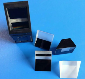 Tùy chỉnh lăng kính vân tay thủy tinh quang học chính xác cao cho dụng cụ quang học - Product Image 3