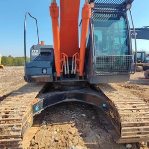 Hitachi-excavadora sobre orugas usada, Ex200LC, en excelentes condiciones de trabajo con precio asequible Hitachi-excavadora de segunda mano Zx60 - Product Image 3