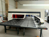 Machine de poinçonnage à tourelle CNC à moteur mécanique de type servo, haute productivité pour tôles en acier galvanisé et en acier au carbone de 4 mm