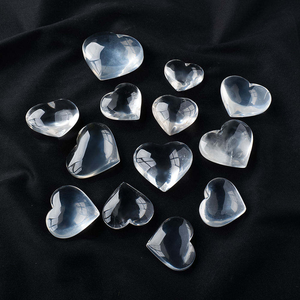 Venta al por mayor de fábrica: Piedra de cuarzo natural transparente en forma de corazón, pulida, para sanación Reiki, gema del amor, para joyería, regalo, decoración del hogar. - Product Image 4