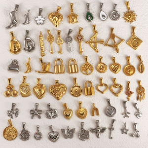 Belle <span class=keywords><strong>française</strong></span> élégante Cowboy botte chapeau or breloques cristaux clé collier pendentif en acier inoxydable bricolage breloques pour la <span class=keywords><strong>fabrication</strong></span> de bijoux - Product Image 6