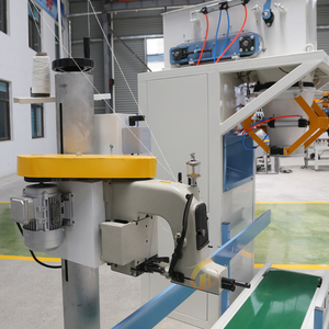 Empaquetadora automática de estiércol de 50kg con tolva y sistema de pesaje - Product Image 4