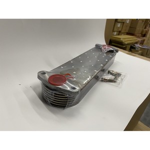 ออยล์คูลเลอร์ 6D125-7P เหมาะสำหรับอะไหล่เครื่องยนต์คูมาสึ - Product Image 2