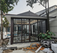 Véranda moderne à toit polygone à rupture de pont thermique, verre trempé Low-E, sur mesure, pour villa extérieure, vente en gros