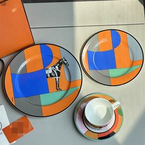 Juego de Platos para Cena, Vajilla de Porcelana Royal Bone China, Juego de 4 Piezas con Logotipo, Regalos Empresariales de Cerámica - Product Image 3