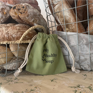 Sac à poussière en coton mousseline biologique recyclé avec logo personnalisé, certifié GOTS - Product Image 5