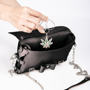 Lot de 4 pièces SM pour adultes : Collier, menottes et attaches de cheville en PU, 4 couleurs, avec sac de rangement pour couple - Product Image 5