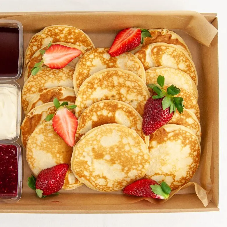 Waffle çerez hamur krep ambalaj kutusu tatlı krep kutuları tatlılar Take Away yiyecek kutusu tabağı Grazing Charcuterie kurulu
