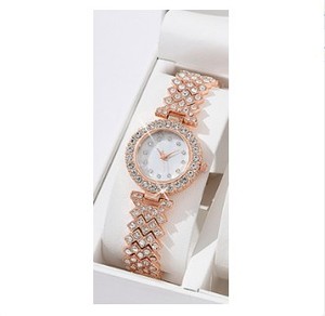 Reloj de Cuarzo de Aleación para Mujer, Superventas Transfronterizo, Set de Cuatro Piezas, Conjunto de Accesorios, Reloj Combinado - Product Image 6