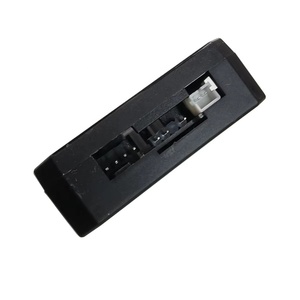 Contrôleur ARGB d'occasion Ruix 5V 3 broches Aura Sync PWM à vitesse réglable, concentrateur de ventilateurs universel magnétique pour châssis et carte mère, double <span class=keywords><strong>hub</strong></span> de ventilateurs Prism - Product Image 5