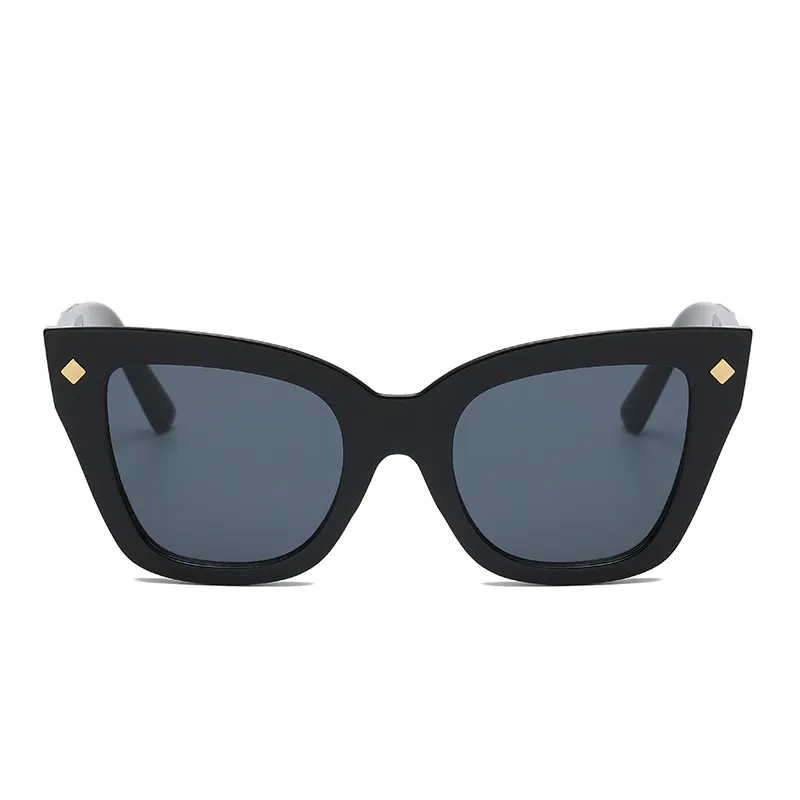 Wholesale Retro Shadow Street Beat Designer Sunglasses Plastic Fashion Cat Eye Sunglasses Retro Women's 2023
